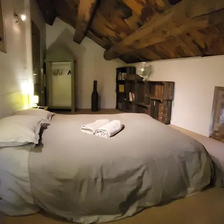 Holiday home L'ostal D'albowan